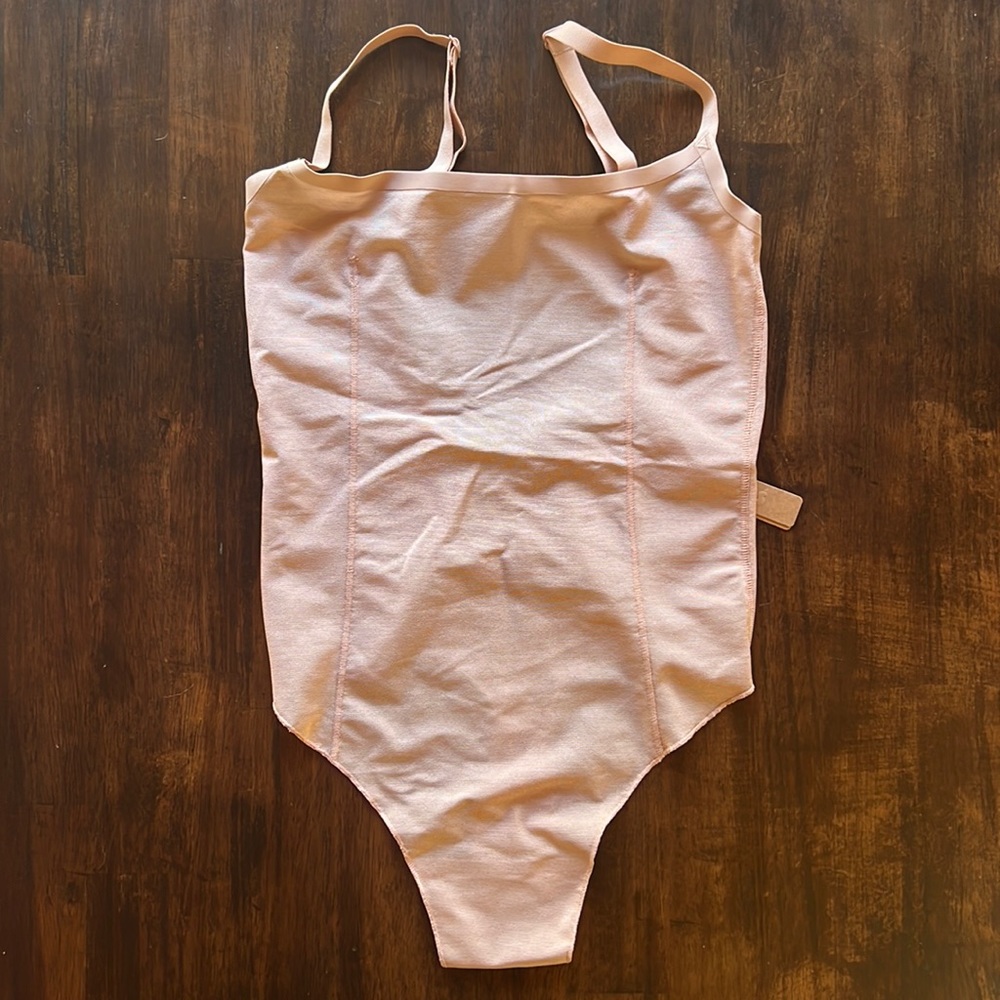 SKIMS Sheer Sculpt Thong Bodysuit NWT